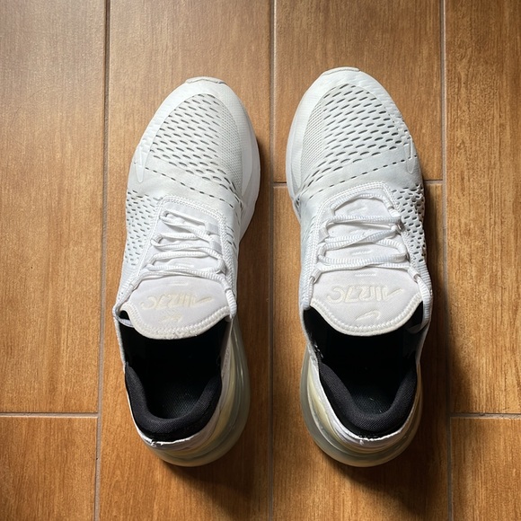 Mens Nike runners - Picture 4 of 8